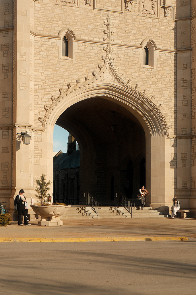 Picture of memorial union on mizzou campus